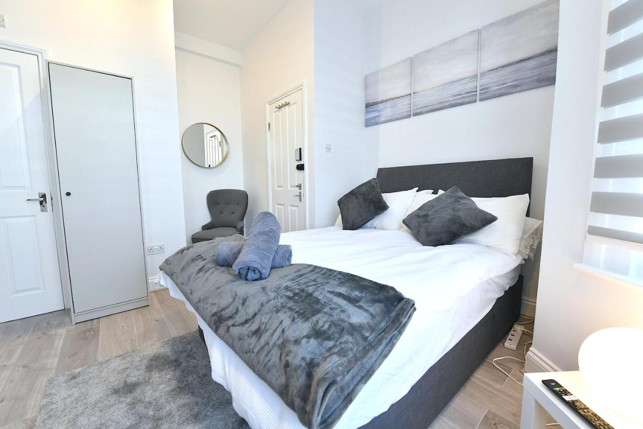 Central London Luxury Studios Fulham Close To Underground Newly Refurbished Exterior photo