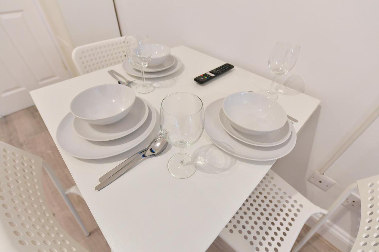 Central London Luxury Studios Fulham Close To Underground Newly Refurbished Exterior photo